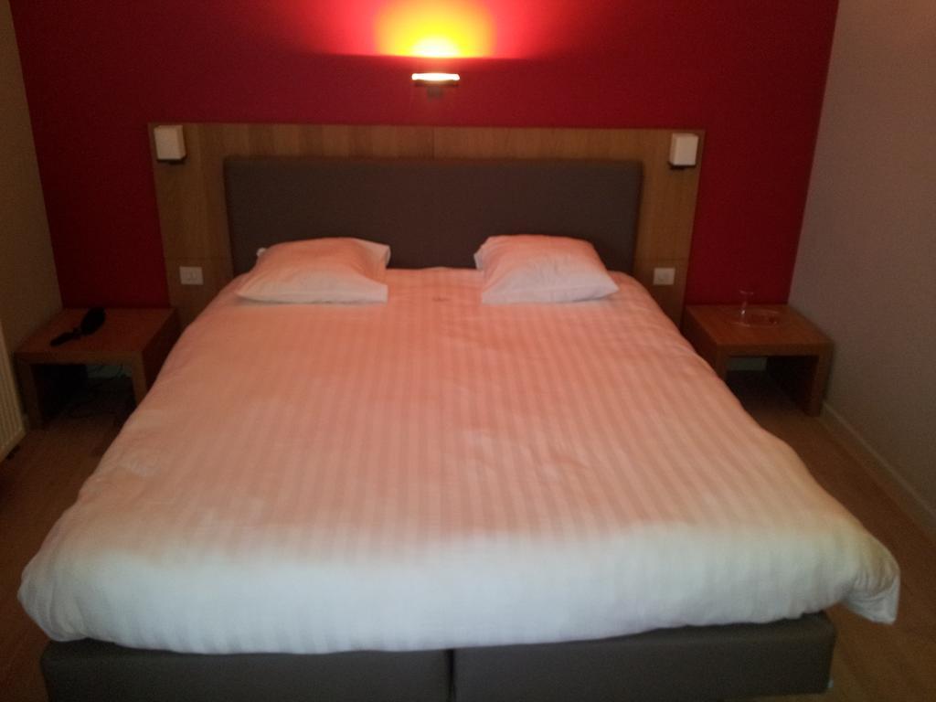 Hotel De Zalm Herentals Εξωτερικό φωτογραφία